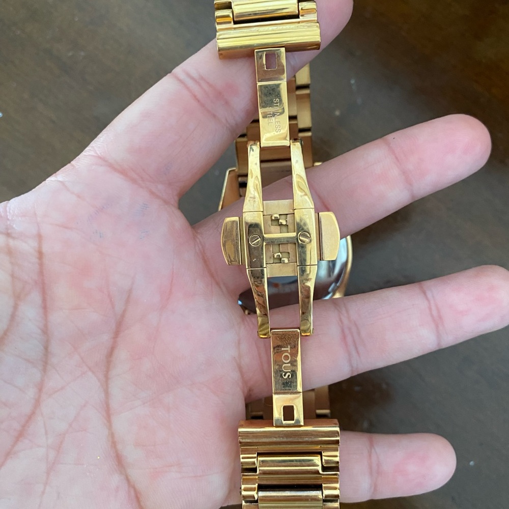 Authentic Rose Gold watch - Picture 3 of 6
